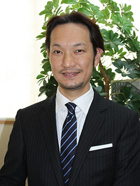 奈良でインプラント治療力を入れている松田歯科医院　院長松田博文