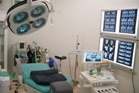 インプラント保証とアフターケア